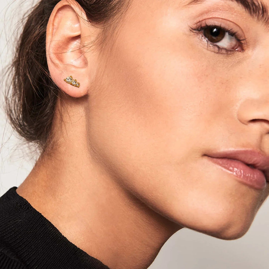 Gold-Plated Cubic Zirconia Stud Earrings for Women