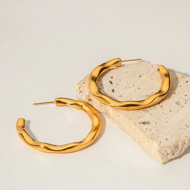 Gold-Plated Hoop Earrings with Elegant Geometric Curve