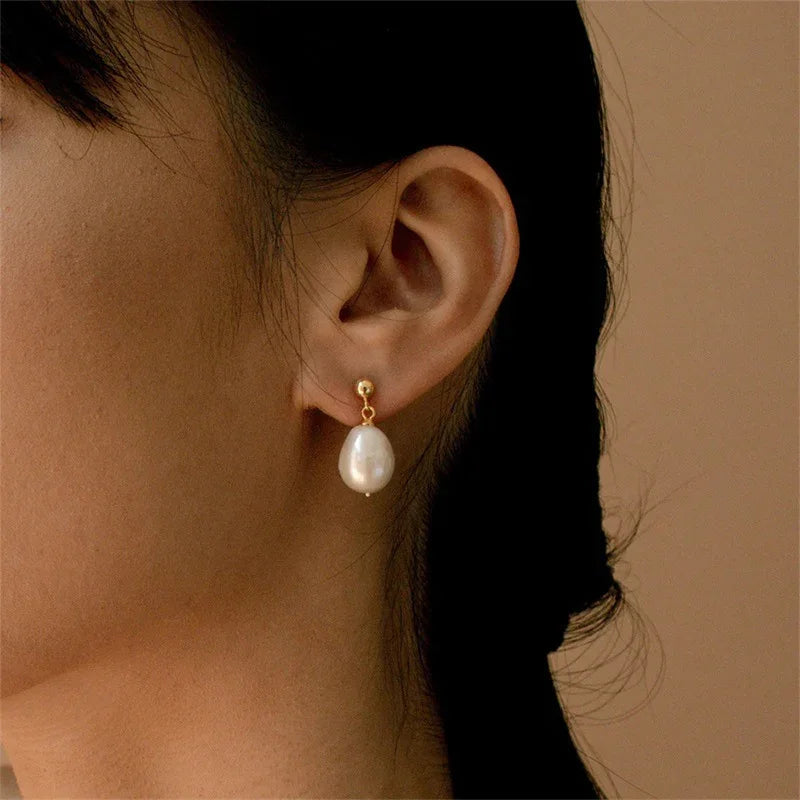 Gold-Plated Imitation Pearl Dangle Earrings for Women