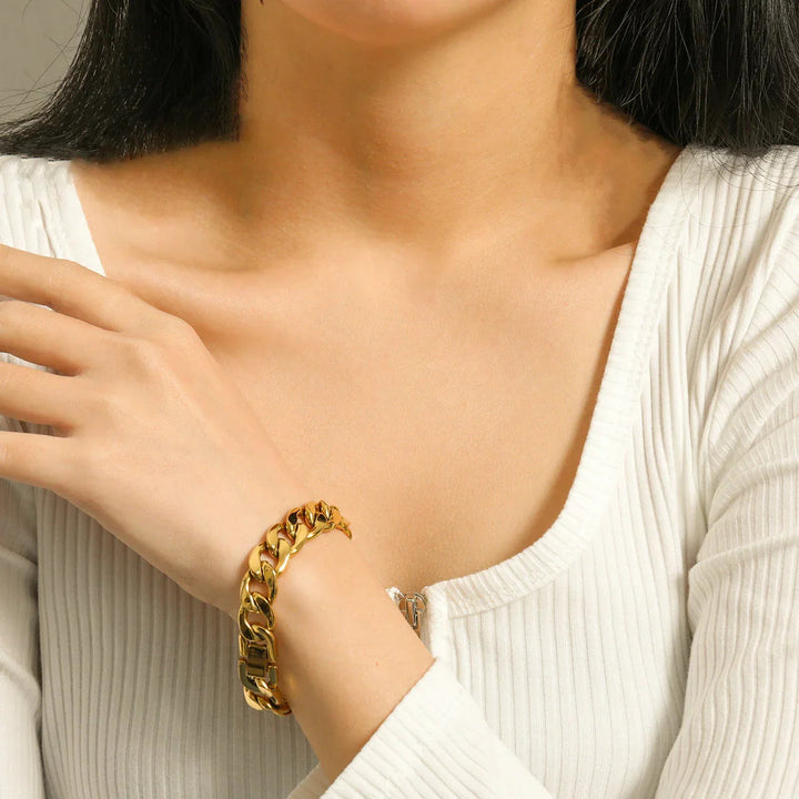 Gold-Plated Chunky Chain Bracelet for Women