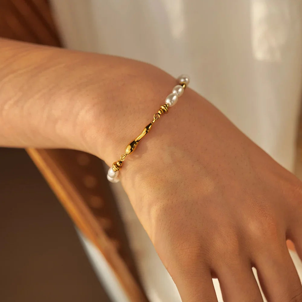 Gold-Plated Freshwater Pearl Bracelet