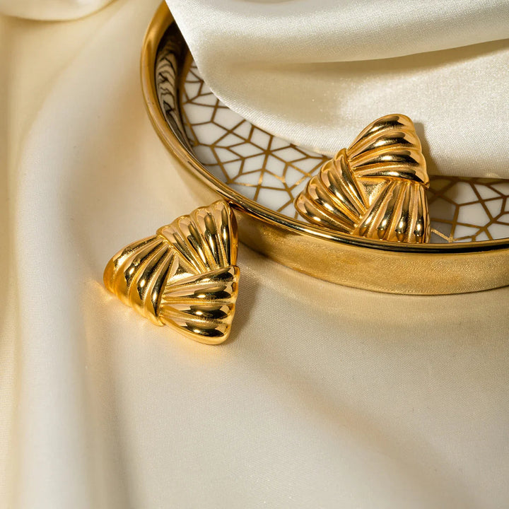 Gold-Plated Triangular Earrings with Sleek and Sophisticated Look