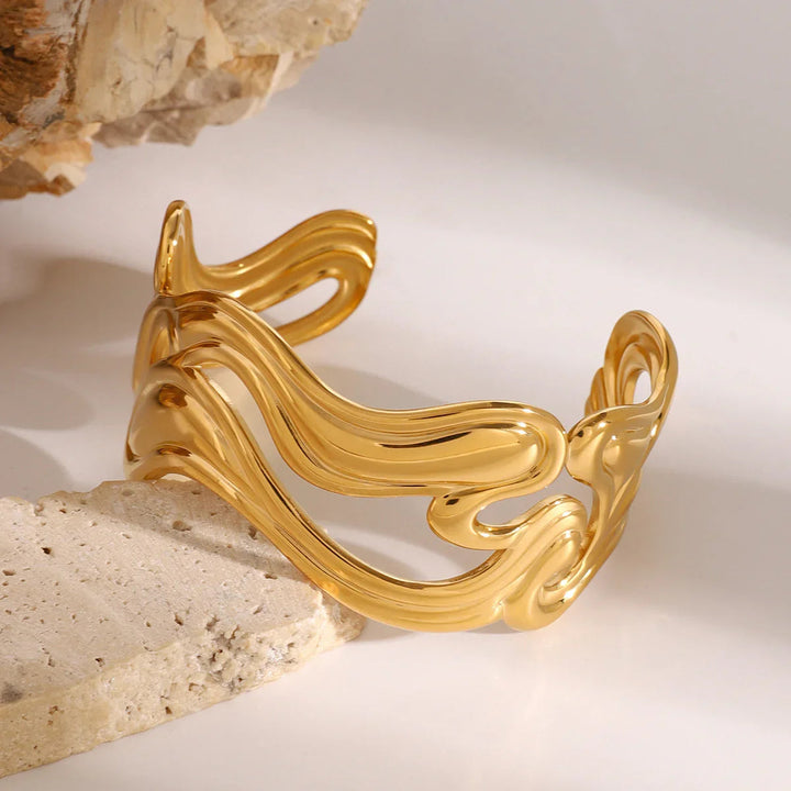 Gold-Plated Wavy Open-Ended Bangle