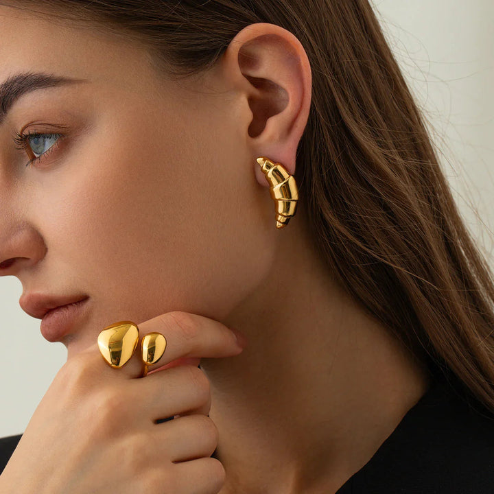 Gold-Plated Chunky Round Stud Earrings