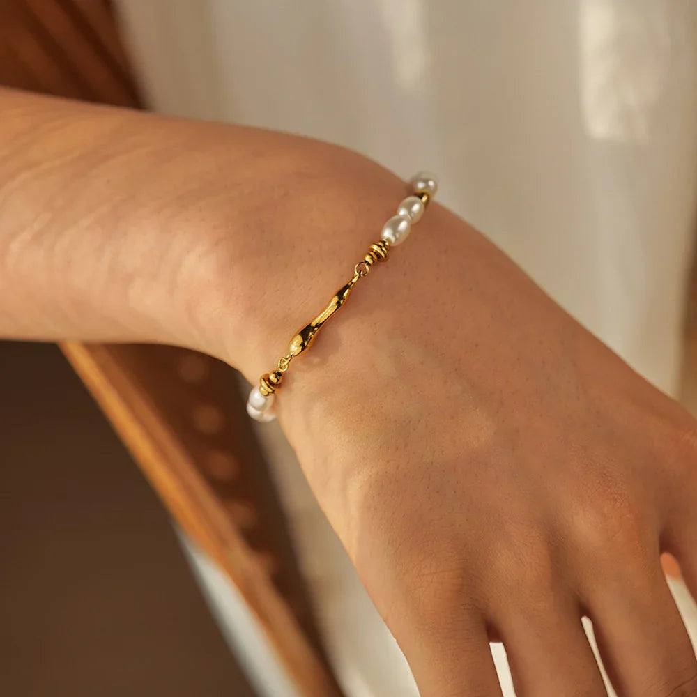 Gold-Plated Freshwater Pearl Bracelet