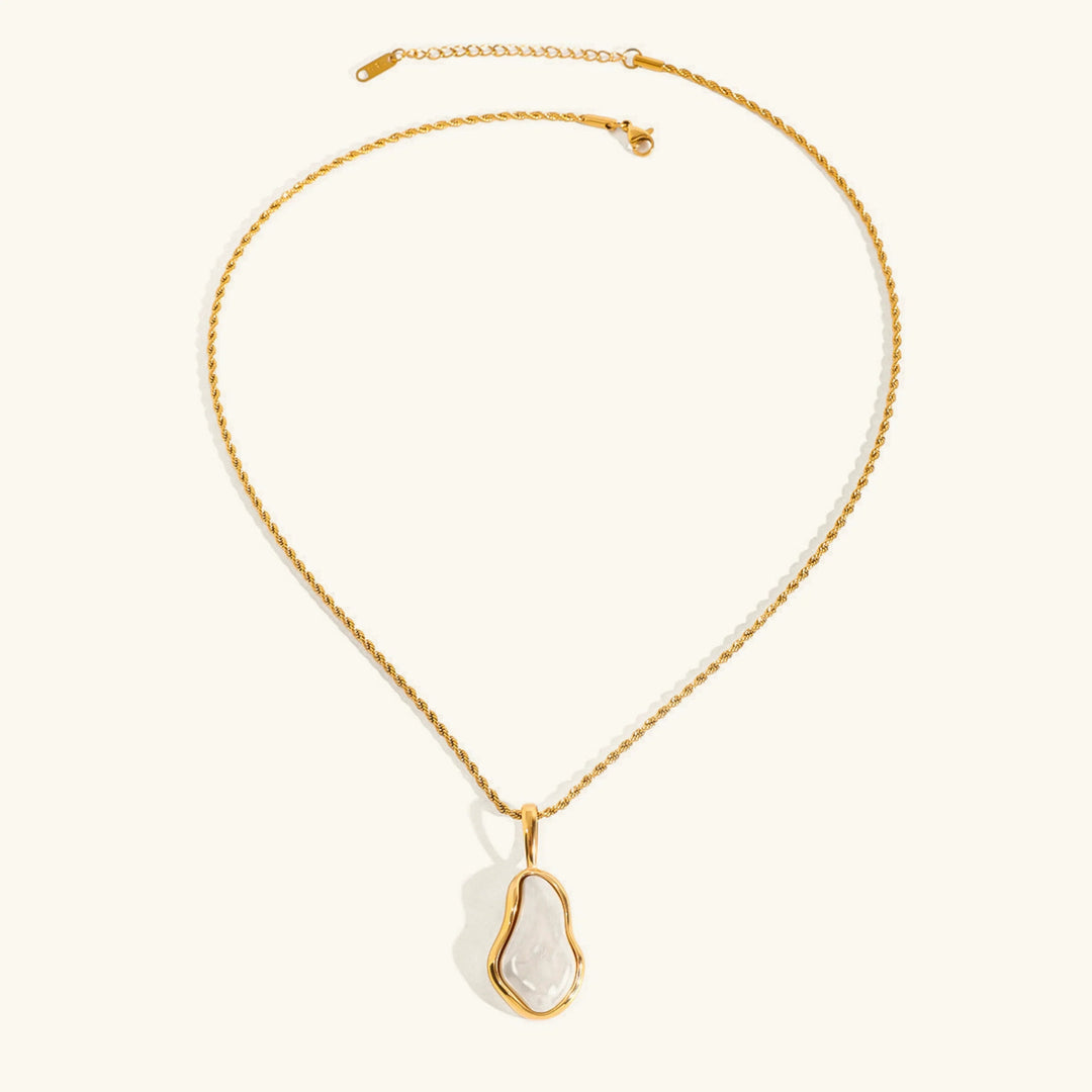 Gold-Plated Faux Pearl Pendant Necklace for Women