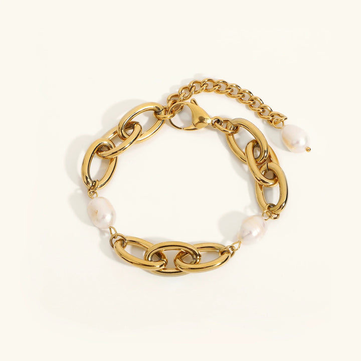 Gold-Plated Freshwater Pearl Bracelet