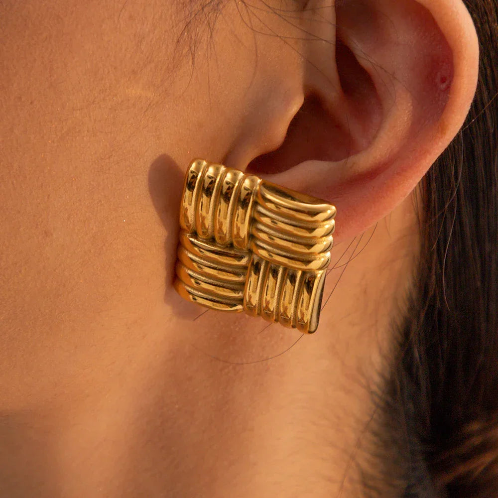 Gold-Plated Criss-Cross Square Earrings