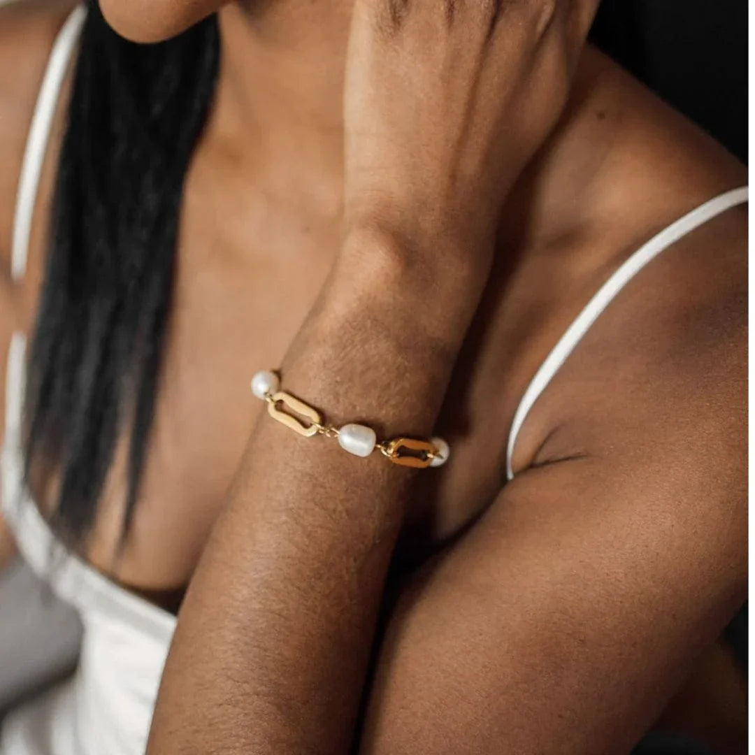 Gold-Plated Faux Pearl Chain Bracelet for Women