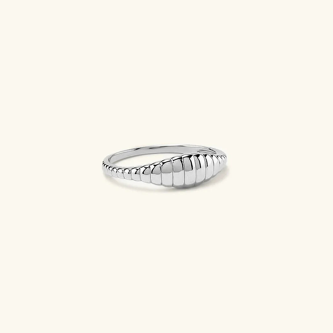 Gold-Plated Ribbed Dome Ring for Women