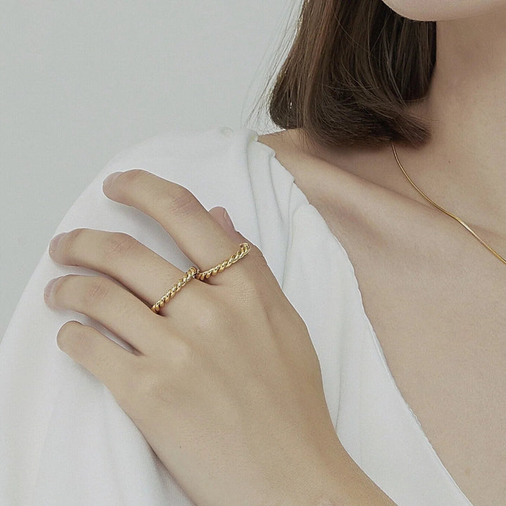 Gold-Plated Rope Texture Ring for Women