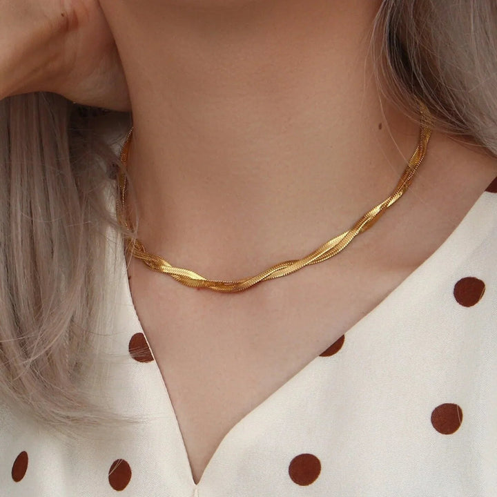 Gold-Plated Twisted Chain Necklace for Women