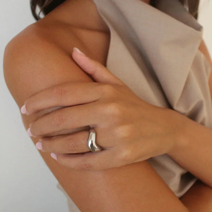 Gold-Plated Formless Ring with Curved Band