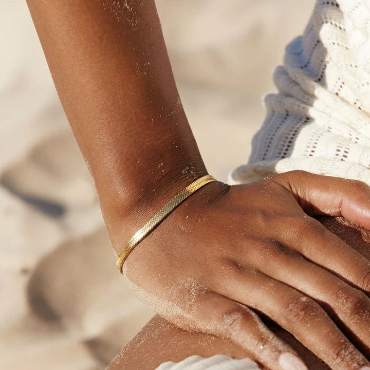 Gold-Plated Flat Chain Bracelet for Women